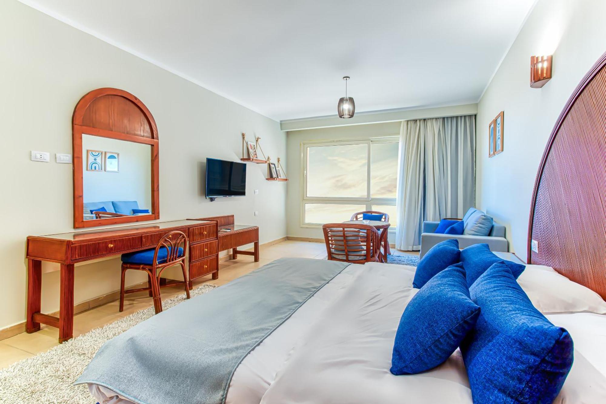 Apartment In A Touristic Area - Al Mamsha *